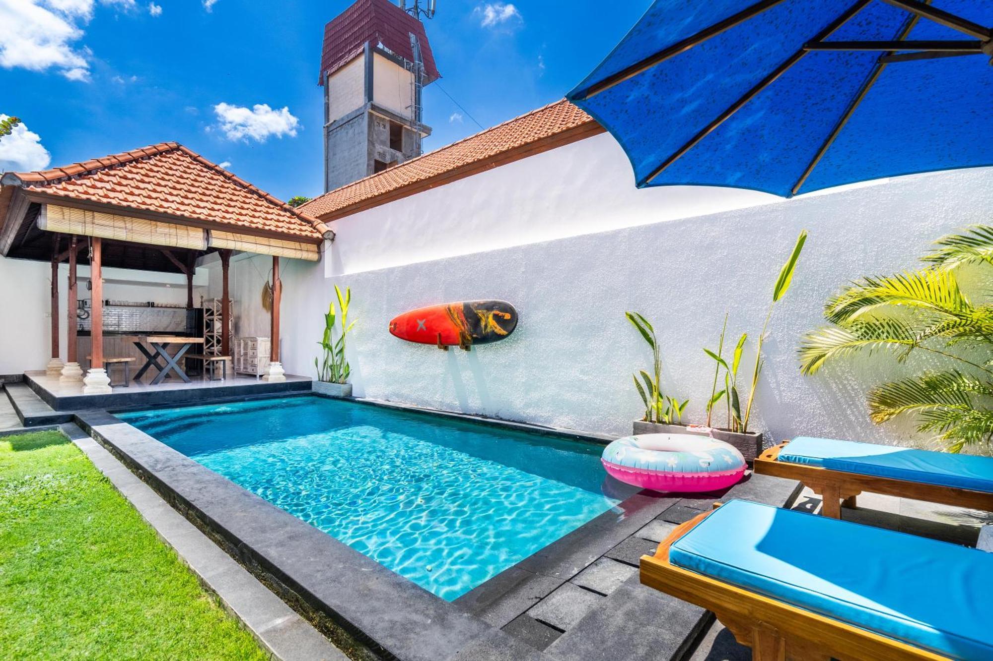 4-Bedroom Pool Villa Near Seminyak Center Екстериор снимка