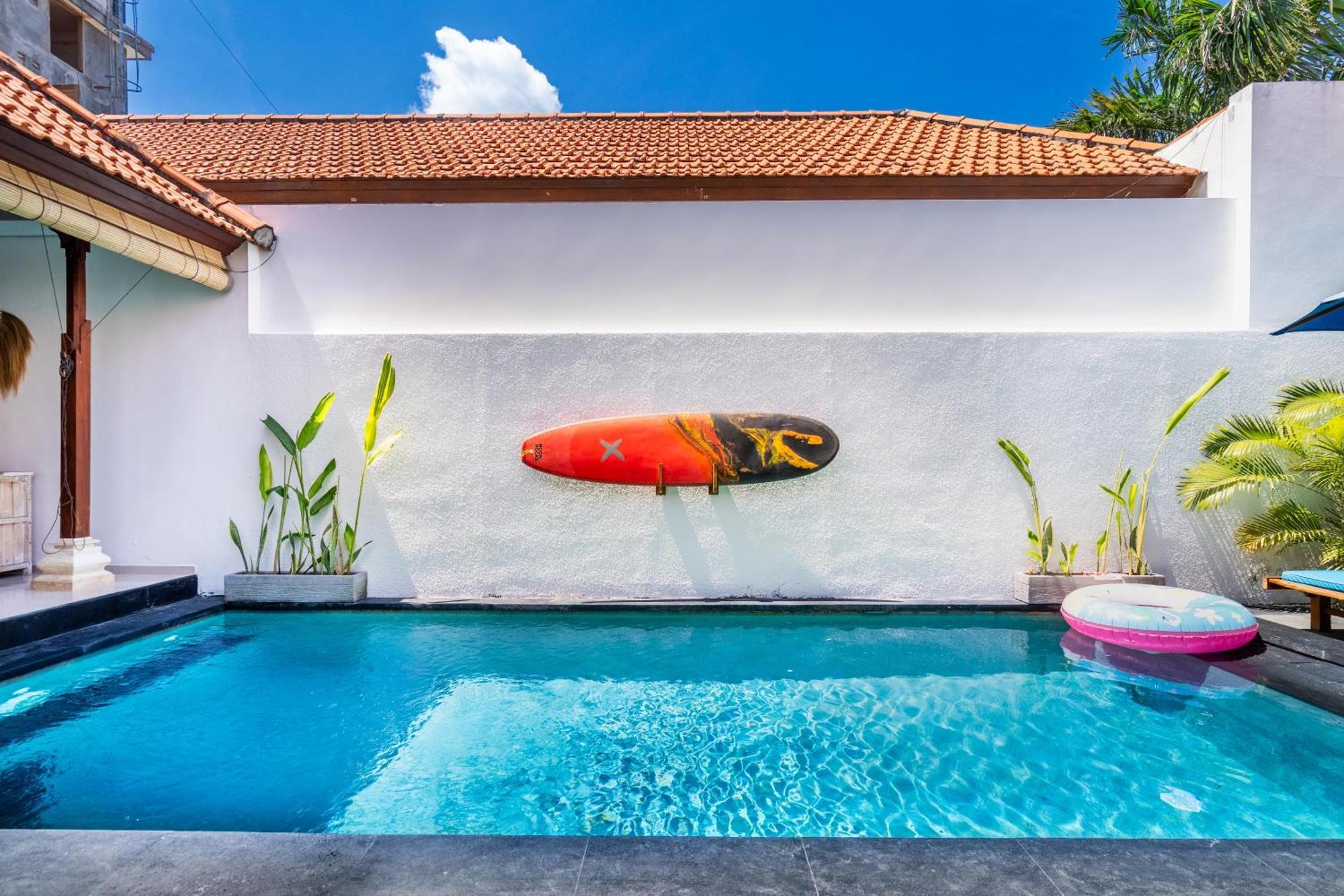 4-Bedroom Pool Villa Near Seminyak Center Екстериор снимка