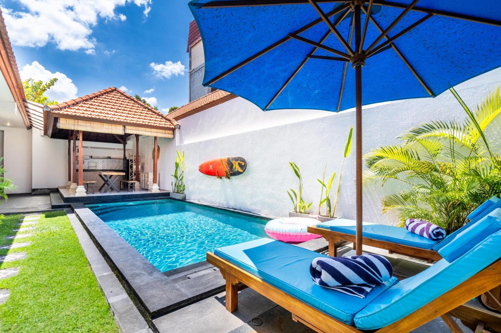 4-Bedroom Pool Villa Near Seminyak Center Екстериор снимка