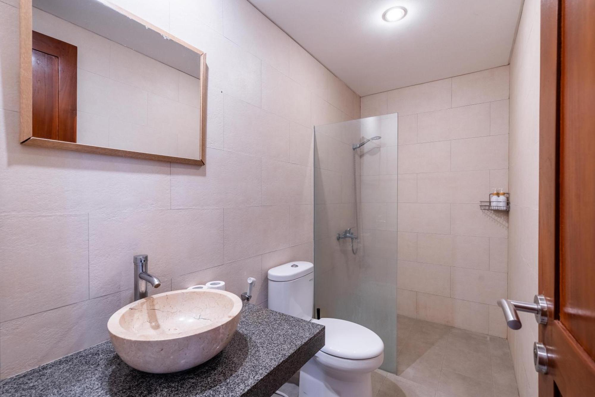 4-Bedroom Pool Villa Near Seminyak Center Екстериор снимка