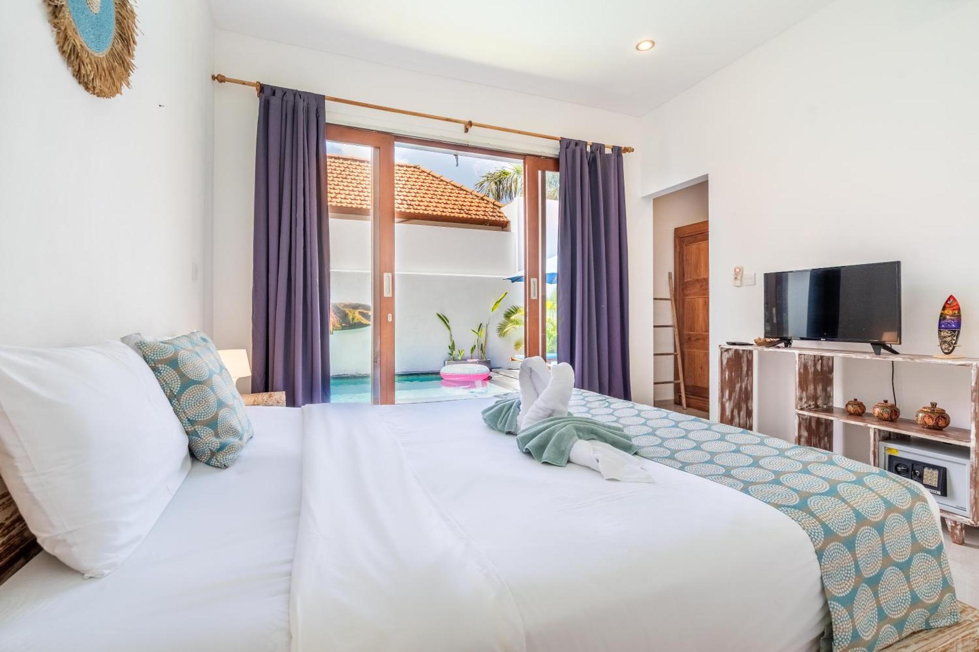 4-Bedroom Pool Villa Near Seminyak Center Екстериор снимка