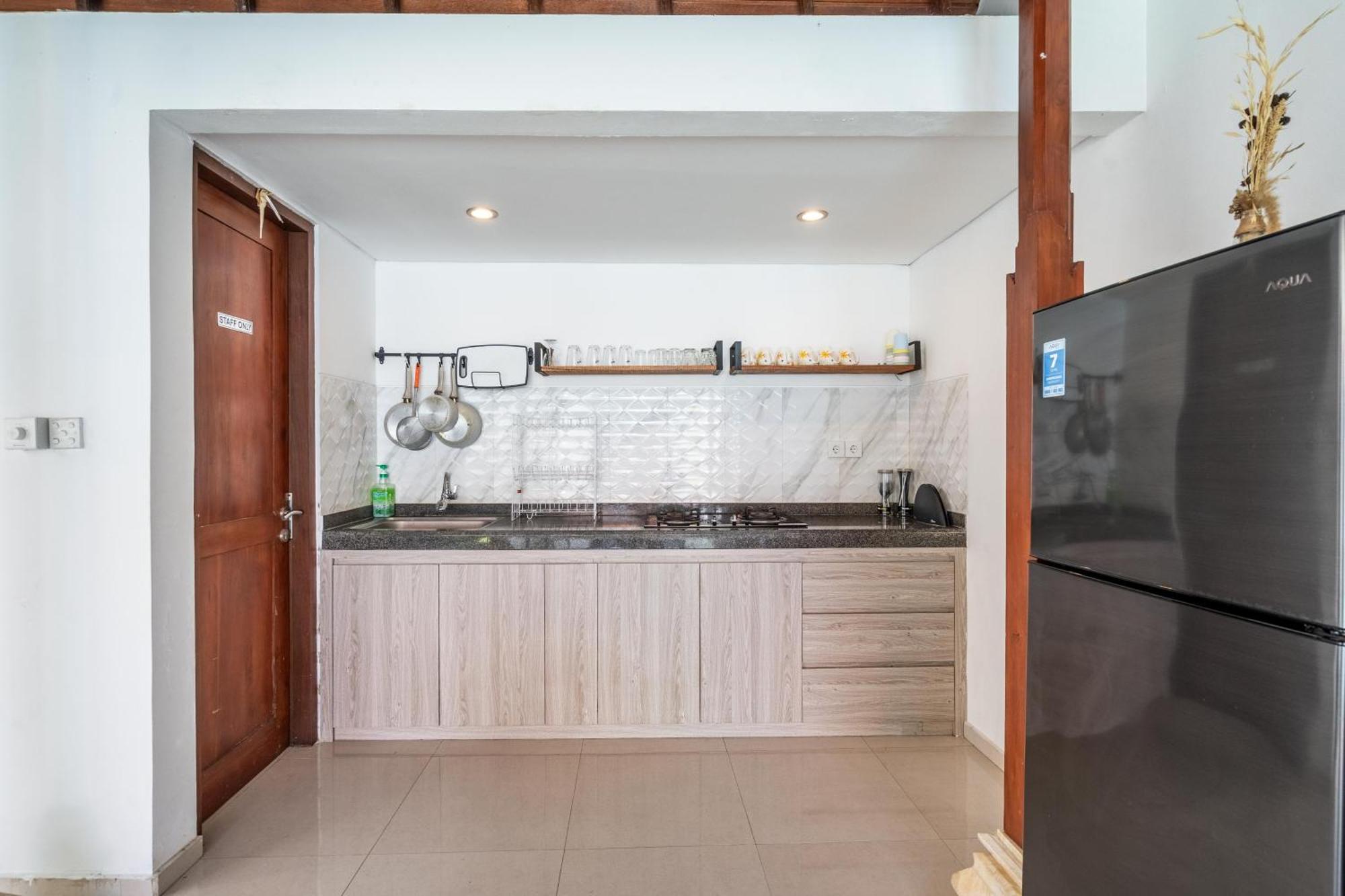 4-Bedroom Pool Villa Near Seminyak Center Екстериор снимка