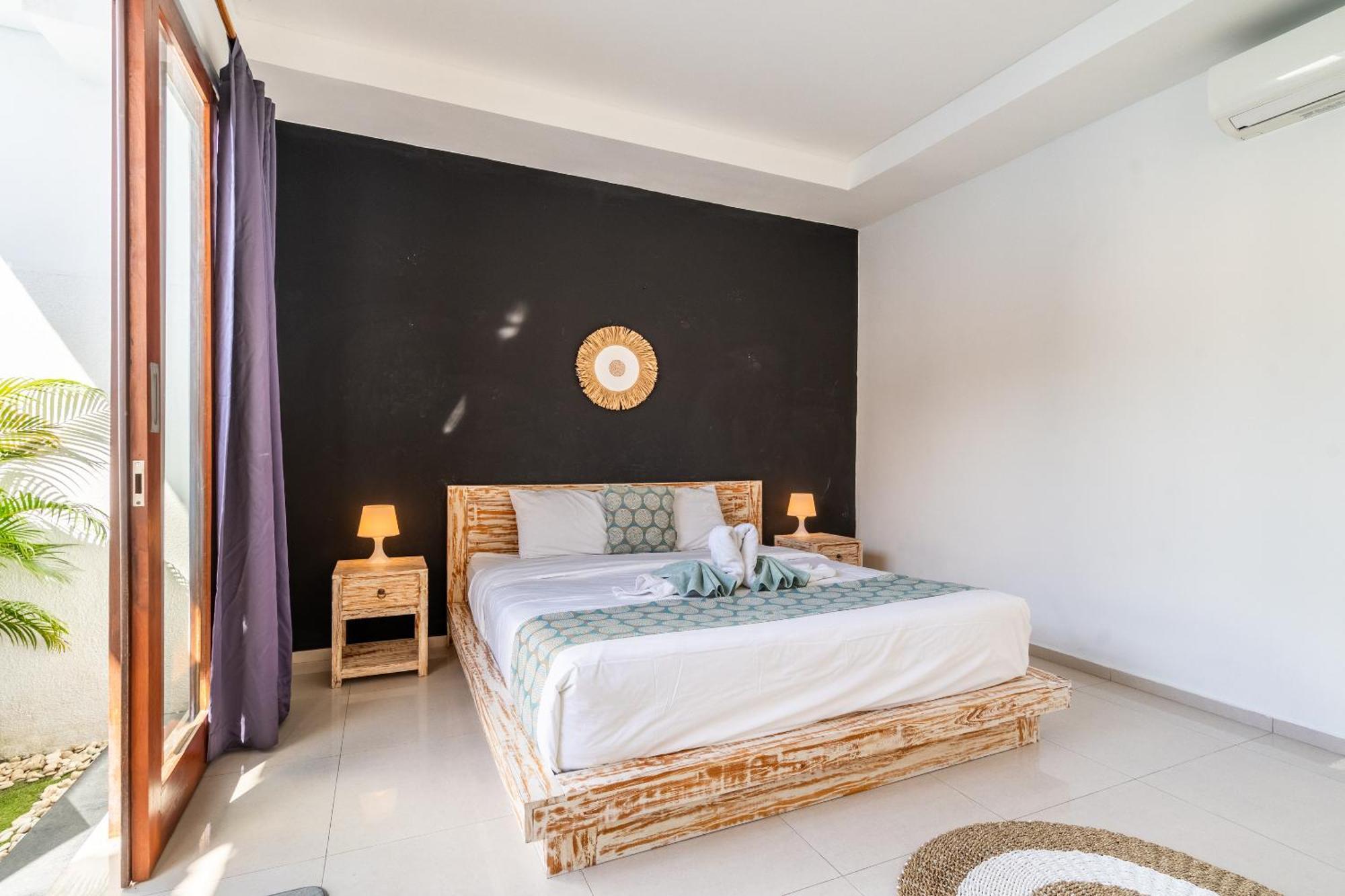 4-Bedroom Pool Villa Near Seminyak Center Екстериор снимка